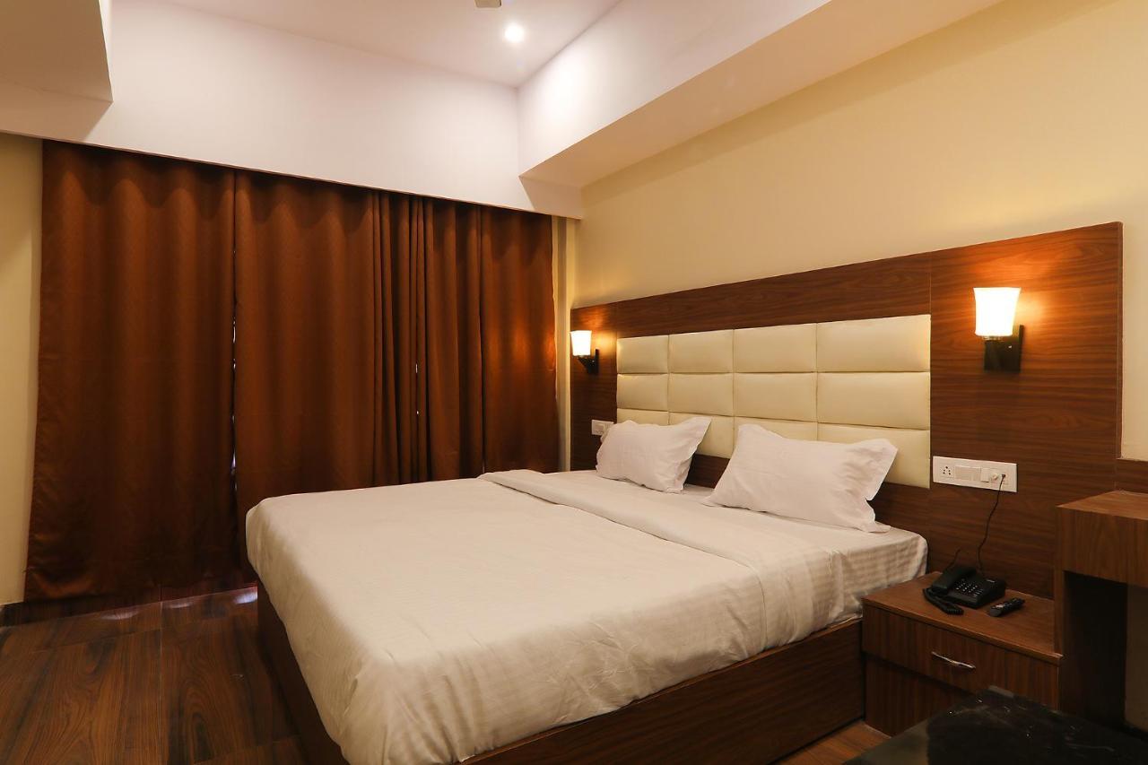 Fabhotel Blueark Lucknow Extérieur photo