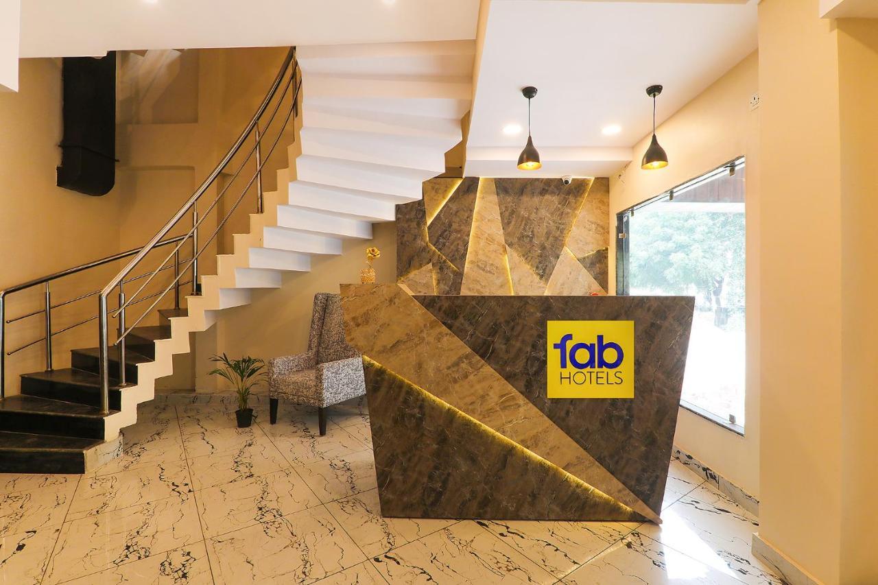 Fabhotel Blueark Lucknow Extérieur photo
