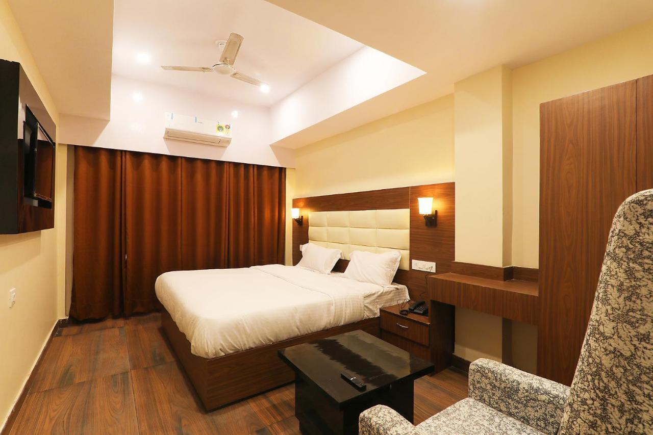 Fabhotel Blueark Lucknow Extérieur photo
