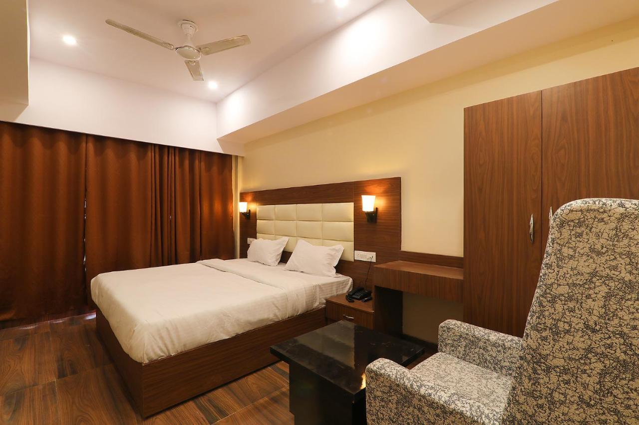 Fabhotel Blueark Lucknow Extérieur photo